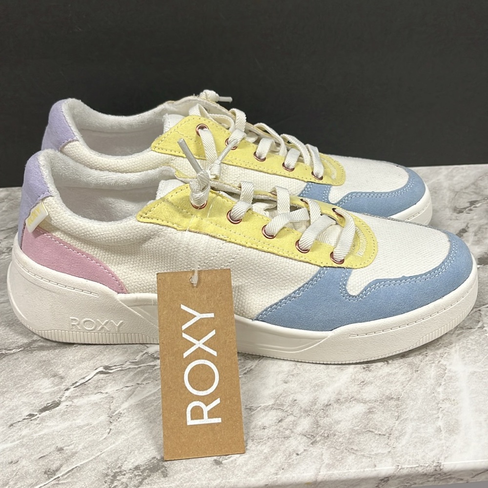 Roxy sneakers - Picture 2 of 3